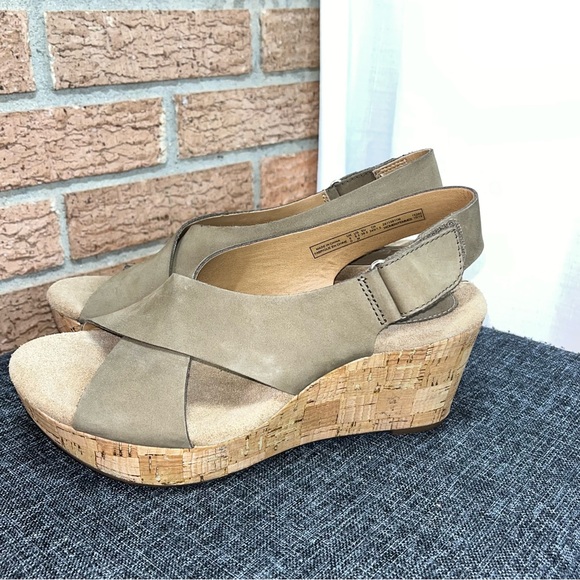 Clarks Annadel Eirwyn Wedge Sandal Olive khaki- 8.5 - Picture 5 of 9